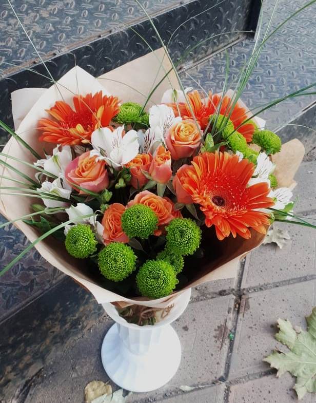 Букет цветов из: Герберы, Хризантемы, Альстромерии и Розы в Середниково