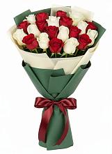 Букет Микс из красных и белых роз #REPLACE_PRED# Середниково