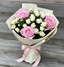 Букет цветов из:  Розы в Середниково