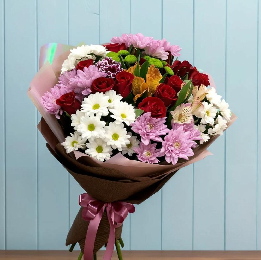 Букет цветов из: Розы, Хризантемы и Альстромерии в Середниково