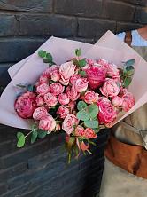 Букет цветов из:  Розы в Середниково