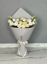 Букет цветов из:  Розы и Лизиантусы в Середниково